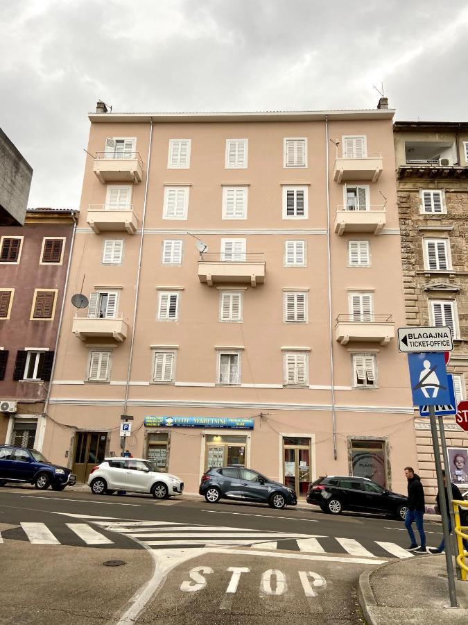 Central Rijeka Apartments Ciottina 24 Exterior photo